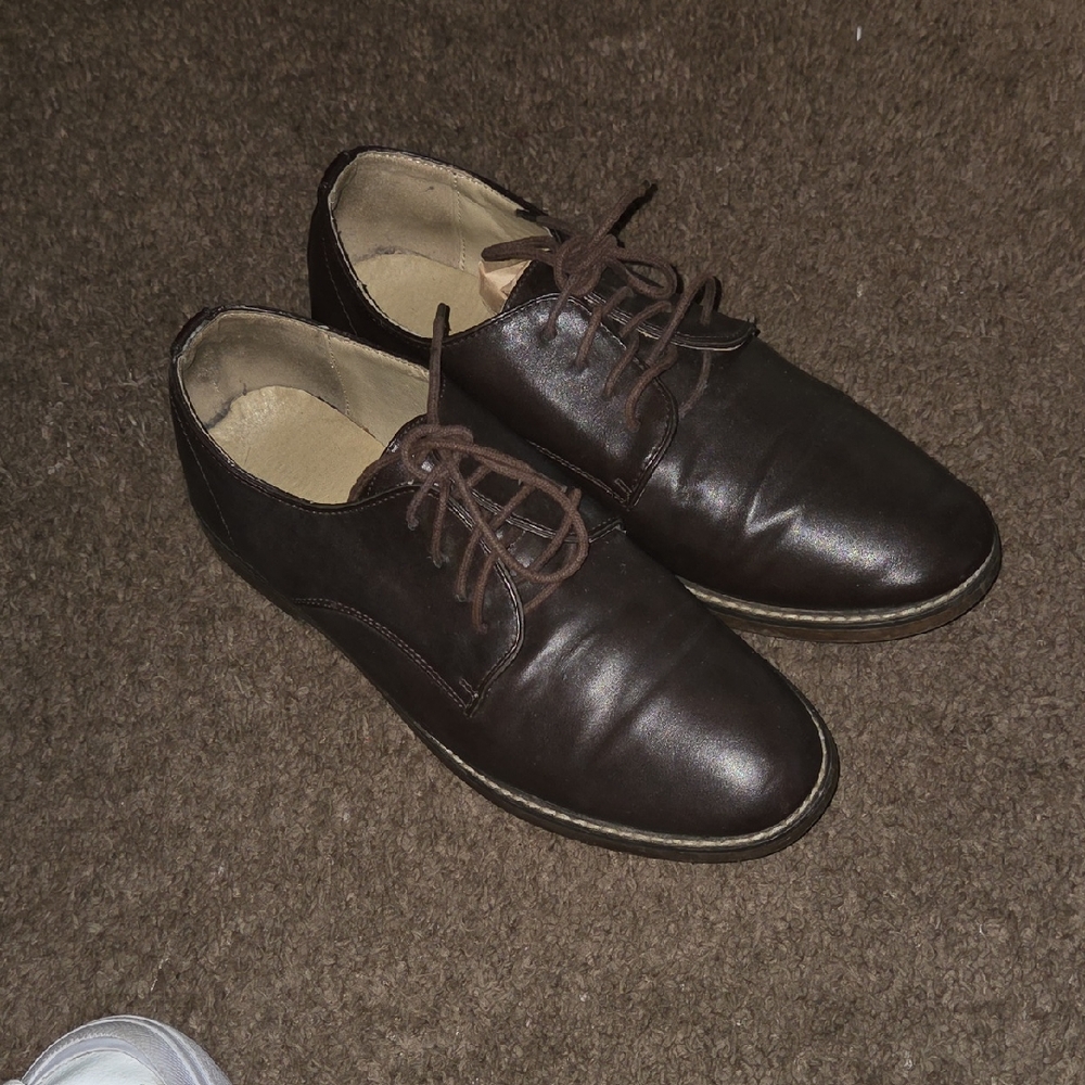 Old Navy Dark Brown Oxfords
